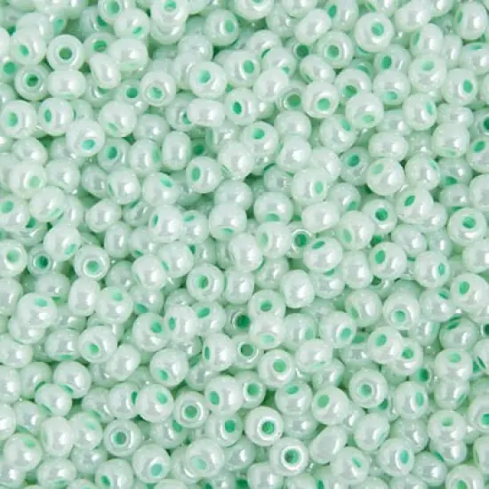 John Bead 6/0 Czech Glass Seed Beads, 500g Green Ceylon {1}