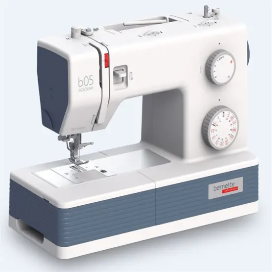 Bernette b05 Academy Sewing Machine with $199 Bonus Bundle {2}