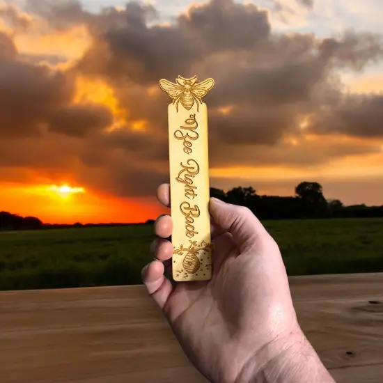 Bookmark - Bee Right Back {2}