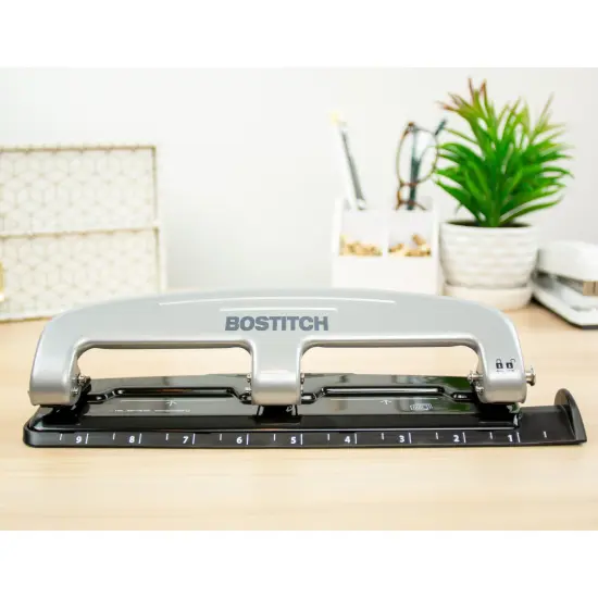 Bostitch EZ Squeeze Three Hole Punch {2}
