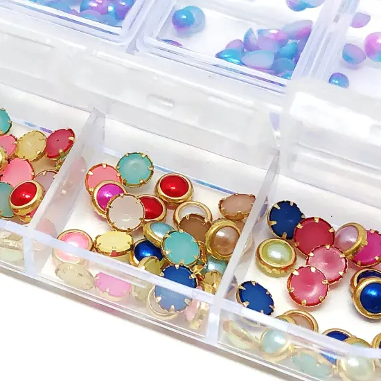 Wrapables Dazzling Nail Art Rhinestones Nail Manicure with Plastic Case Pearlescent Beads {5}