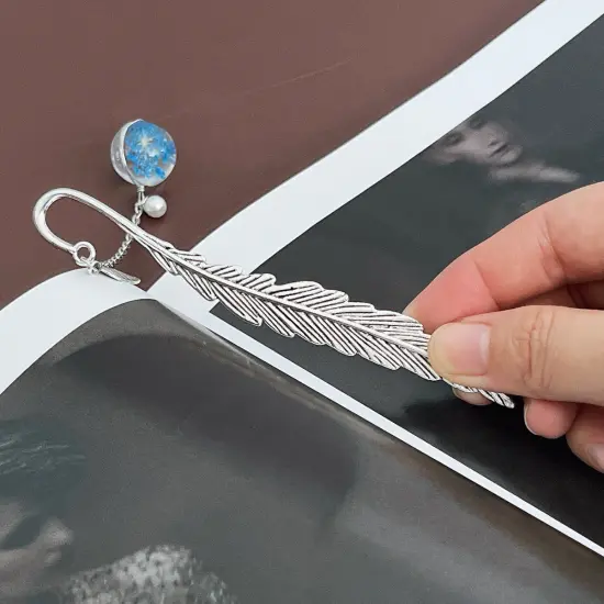 Wrapables Metal Leaf Bookmark with Charm for Book Lovers & Readers (Set of 2) Mint & Blue {4}