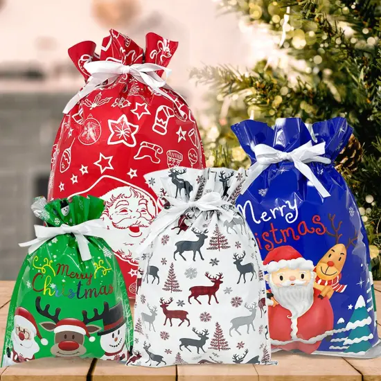 Wrapables Aluminum Foil Christmas Holiday Drawstring Gift Bags for Party Favors, Goodie Bag, Treats, Gift Wrap, Parties Red Green {3}
