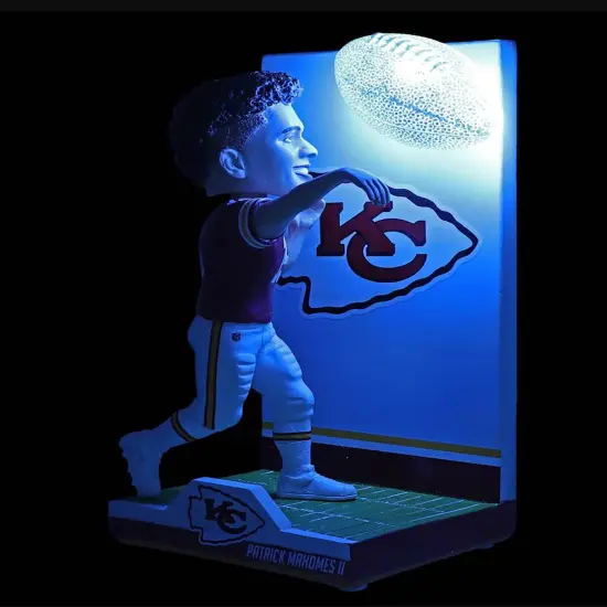 Kansas City Chiefs Patrick Mahomes #15 NFL Action Pose Light Up Ball Bobblehead {3}