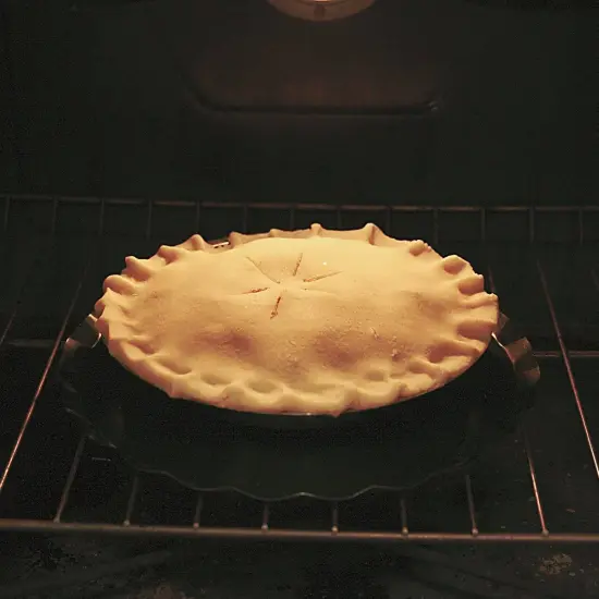 Norpro Oven Splatterguard Non Stick Fluted Edge Serving Tray 12 in Black {4}