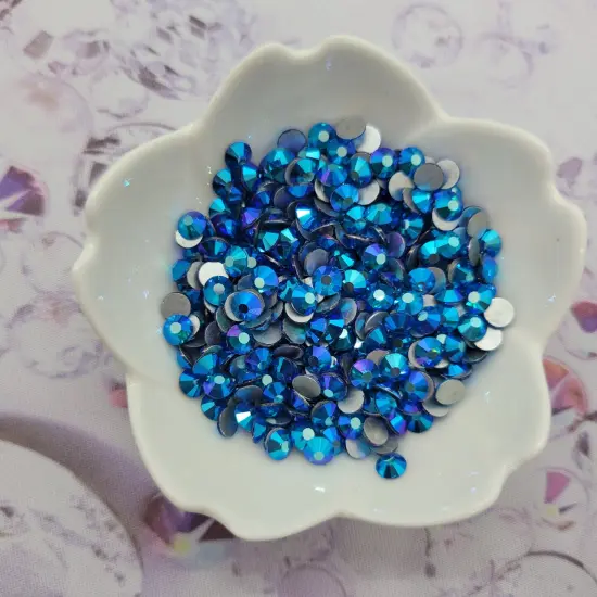 Capri Blue AB - KiraKira Glass Rhinestones by CrystalNinja {1}