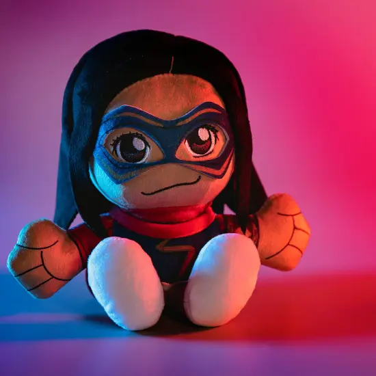 Bleacher Creatures Marvel Ms. Marvel 8" Kuricha Sitting Plush {4}