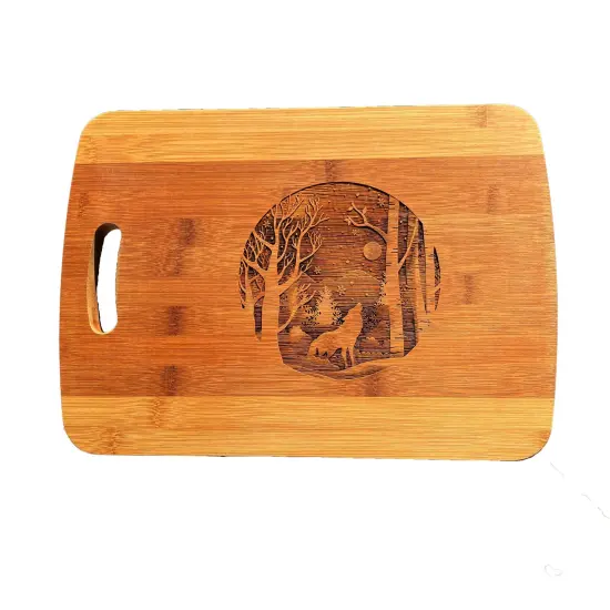 Winter Wolf Cutting Board 14''x9.5''x.5'' Bamboo {1}