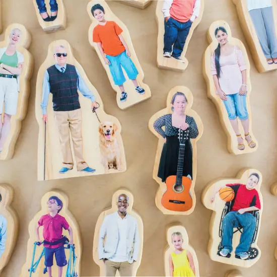 Learning Advantage Everyone's Family Wooden People - 26 Piece Set {5}