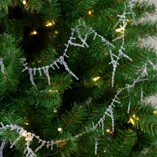 Northlight Clear Iridescent Icicle Beaded Artificial Christmas Garland - 8' x 2.5" {1}
