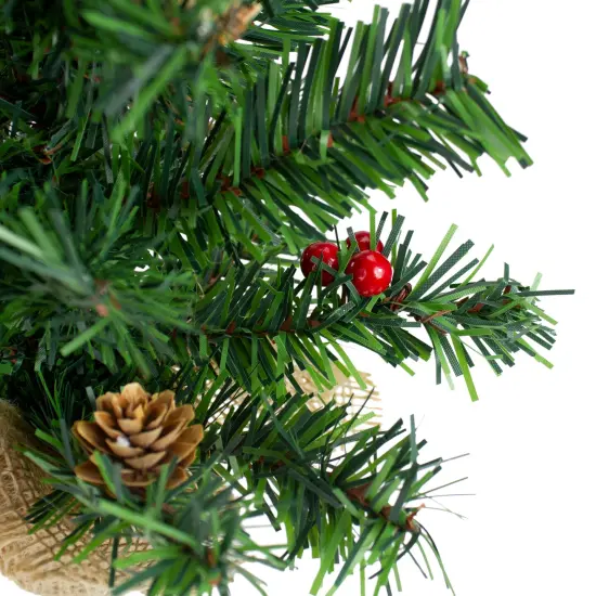Northlight Potted Red Berries and Pine Cones Medium Artificial Christmas Tree &ndash; 16" - Unlit Green {4}