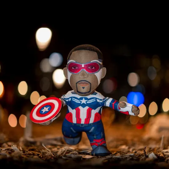 Bleacher Creatures Marvel Captain America (Sam Wilson) 10" Plush Figure {6}