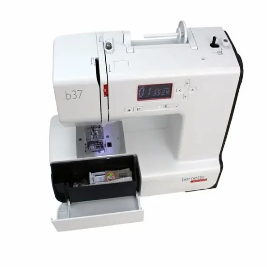 Bernette b37 Sewing Machine with $199 Bonus Bundle {4}