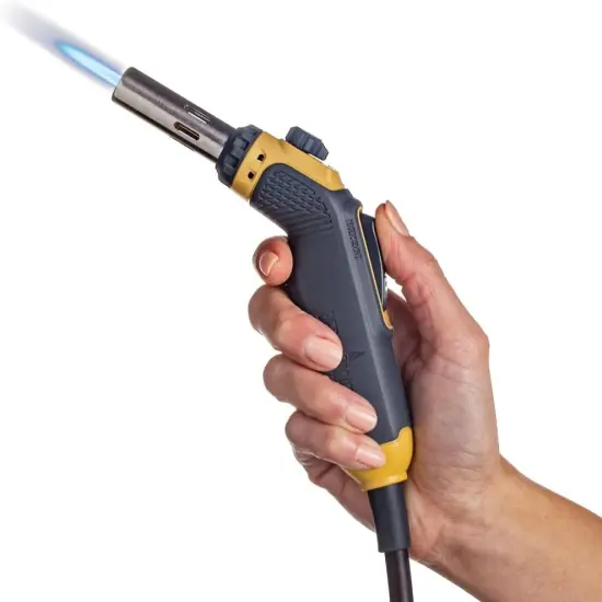 Bernzomatic FirePoint Creator Tool Wood Burning Kit for Crafts and Gifts: Includes Precision Flame Propane Torch, 2 Propane Fuel Cylinders, 2 Wood Burning Pens, and 12 Natural Wood Slices {6}