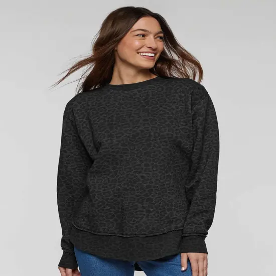 Women's Weekend Power Long Sleeve Crewneck Sweatshirt | RADYAN&reg; Black leopard {2}