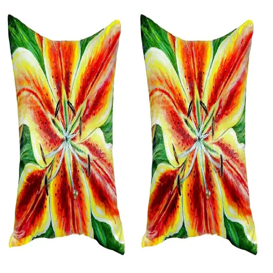 Pair of Betsy Drake Yellow Lily No Cord Pillows 18 Inch X 18 Inch {1}