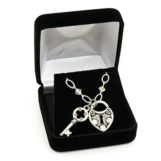 JewelrySupply Black Velvet Pendant or Earring Box {2}