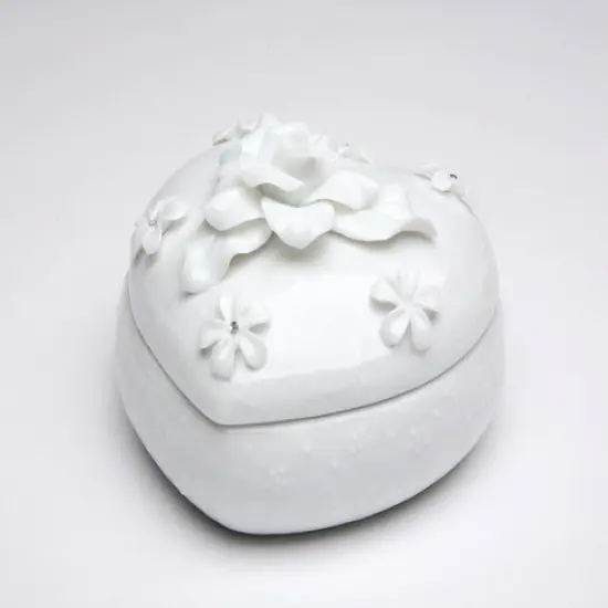 Ceramic White Heart Shaped Jewelry Box with Rose Flower, Wedding Décor or Gift, Anniversary Décor or Gift, Home Décor, Vanity Decor {3}
