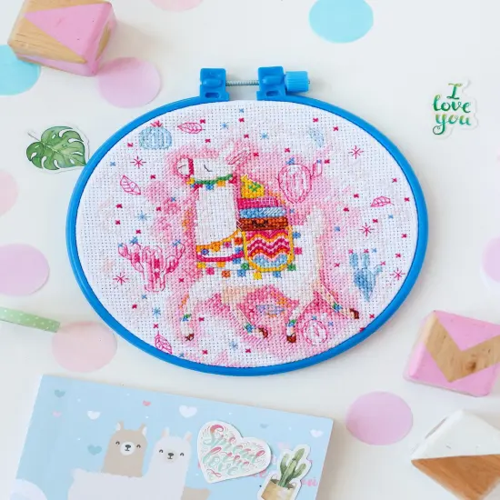 Cross-stitch kit Llama-llama {1}
