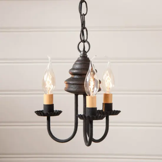 Bellview Chandelier in Black {3}