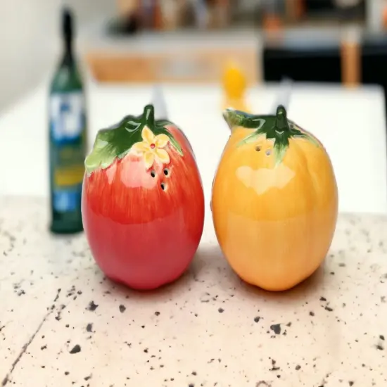 Hand Painted Ceramic Tomato Salt & Pepper Shakers, Home Décor, Gift for Her, Gift for Mom, Kitchen Décor, Farmhouse Décor {2}