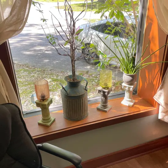 Antique White Solid Concrete Roman Ionic Column Pillar Pedestal 8.25 Inches High {3}