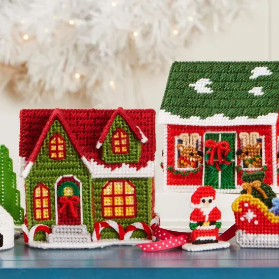 HerrschnersNorth Pole Village Plastic Canvas Kit Multi {4}