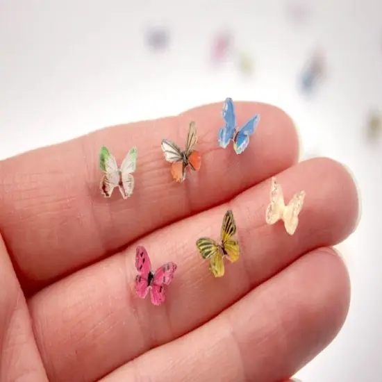 30 Pieces Micro Resin Butterflies, Dollhouse Miniature Tiny Butterflies, Terrarium Fairy Garden Dolls Toy, Mini Micro Landscaping Decoration {2}