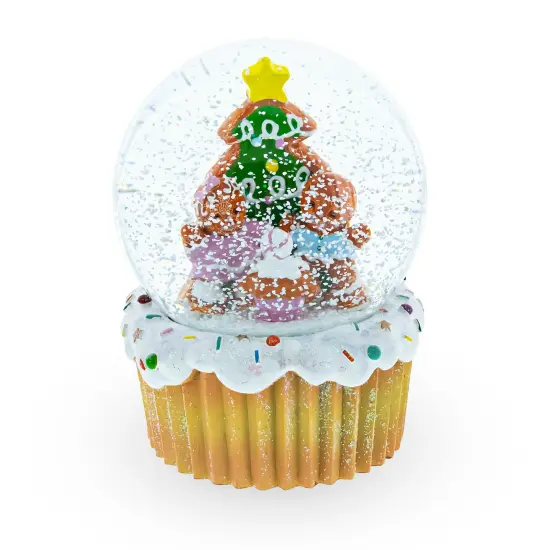 Gingerbread Family and Cupcake Musical Christmas Water Globe {4}