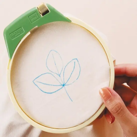 Clover Plastic Embroidery Stitching Hoop 7" {3}