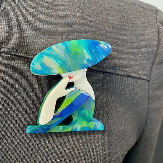 Wrapables Acrylic Fashion Brooch Pin for Sweaters, Coats, Scarves, and Bags, Elegant Lady {3}