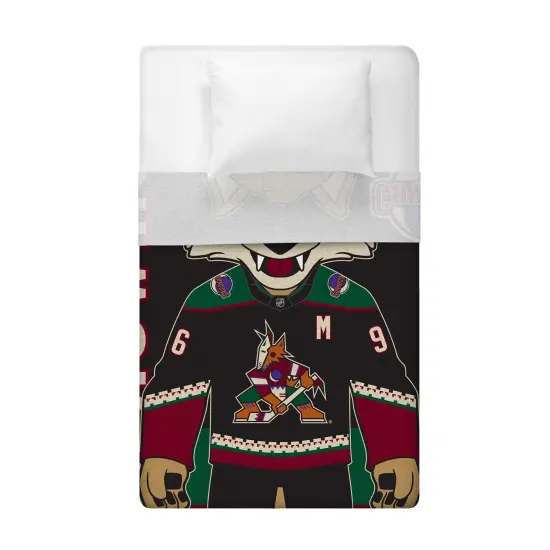 Sleep Squad Arizona Coyotes Howler Mascot 60&rdquo; x 80&rdquo; Raschel Plush Hockey Blanket {3}
