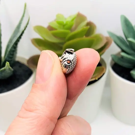 4, 20 or 50 Pieces: Antique Silver Owl Spacer Beads, 11x11mm - Double Sided {4}