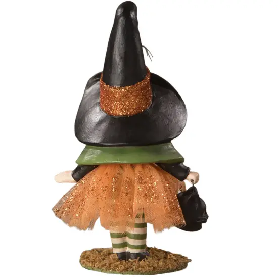 Little Lavinia Witch with Spider 6.5" {2}