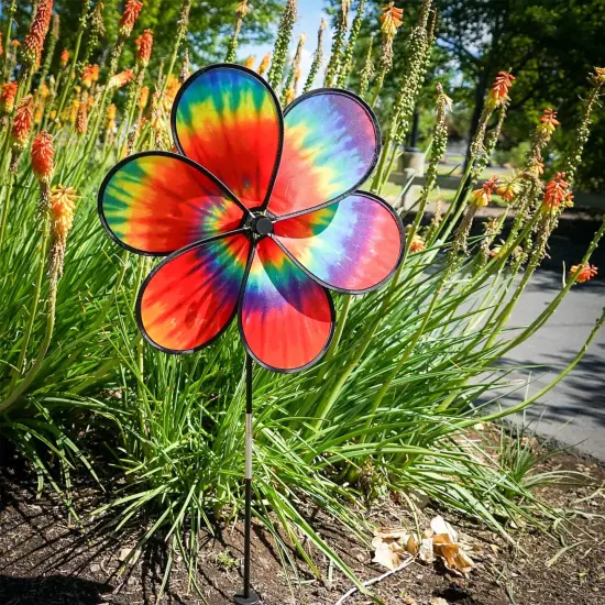 19-inch Tie Dye Daze Flower Spinner {2}