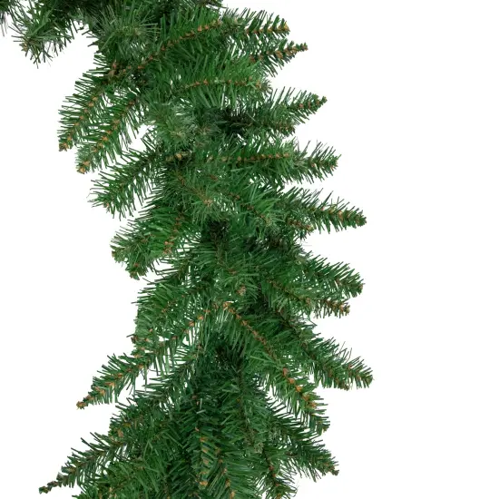 Northlight Winona Fir Artificial Christmas Wreath - 48" - Unlit Green {4}
