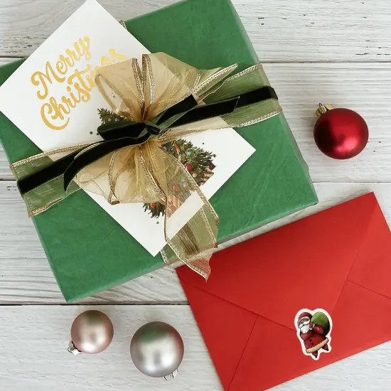 Wrapables Blank Gold Foil Christmas Greeting Cards with Envelopes & Stickers for Holidays, Friends, Family (Set of 24) {6}