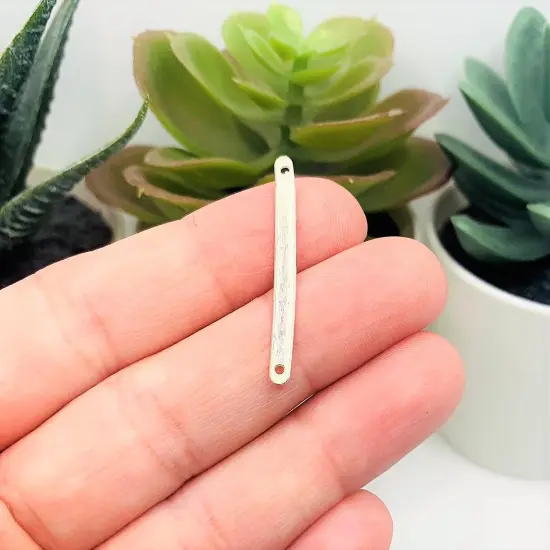 4, 20 or 50 Pieces: Silver Plated 33x3mm Simple Minimalist Bar Connectors {4}