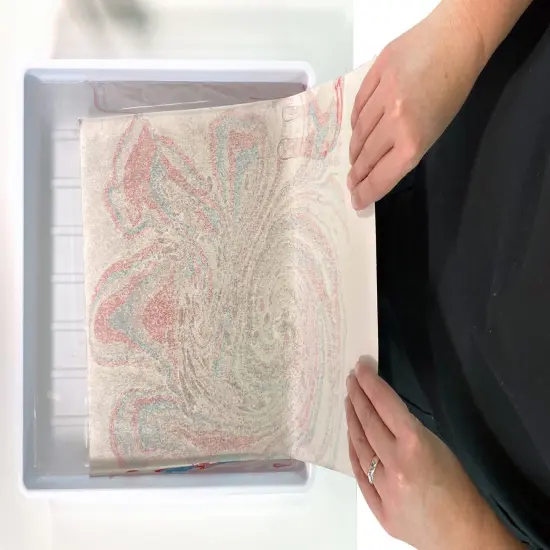 DecoArt Water Marbling Newsprint Cleaning Paper 32/Pkg-8.5"X11" {3}