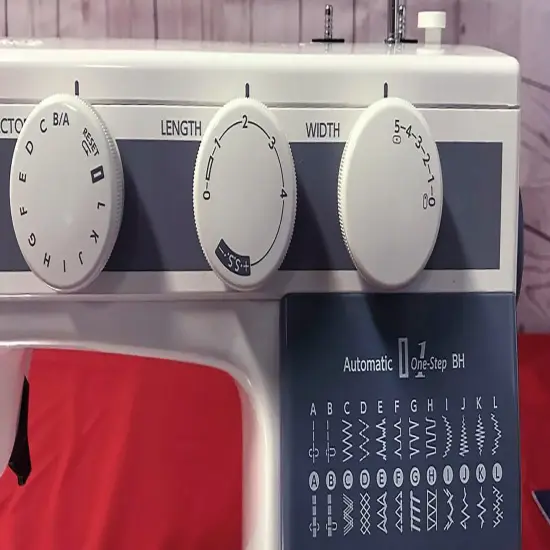 Janome HD2200 Heavy Duty Mechanical Sewing Machine {3}