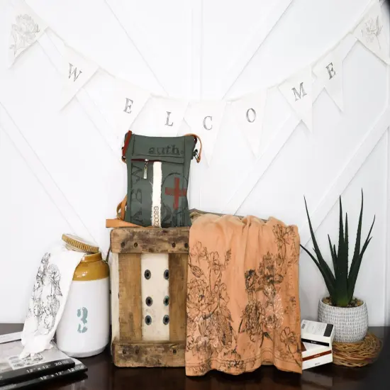 Redesign Decor Clear-Cling Stamps - Linear Floral 12"x12" {2}