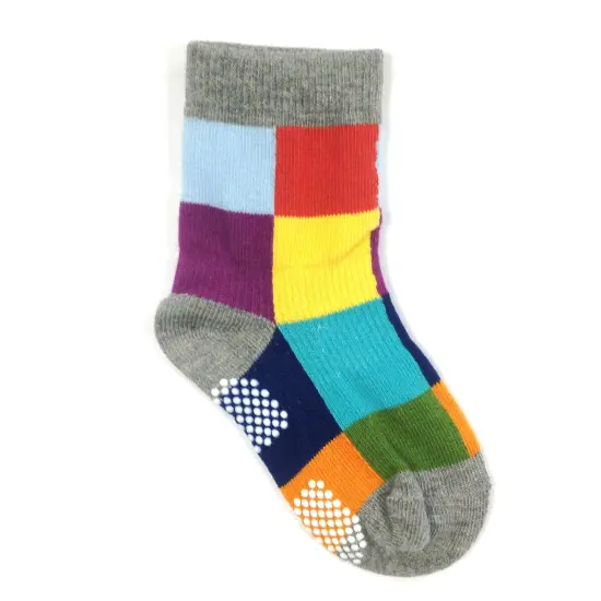 Wrapables Peek A Boo Animal Non-Skid Toddler Socks Set of 3, Lion (Small) {2}