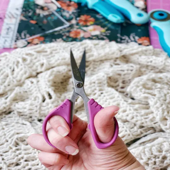 Havel's Sew Creative Curved Tip Applique Scissors 5.5" {3}