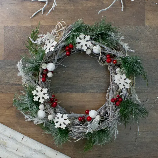 Northlight Snowflakes and Berries Winter Foliage Christmas Wreath - 13" - Unlit White {1}