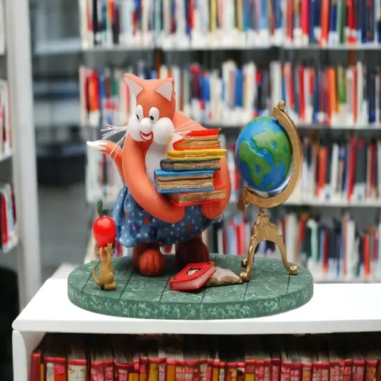 Busy Cat Teacher Figurine, Teacher Desk Decor, Teacher Appreciation Gift, Gift for Librarian, Gift for Teacher, Home Decor, Cat Lover Gift {1}