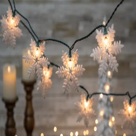 Northlight White Glittered Snowflakes Christmas Lights - Clear - 6' Green Wire - 10ct {1}