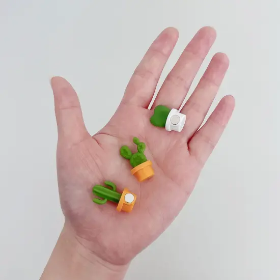 Wrapables Novelty Refrigerator Magnets for Kitchen, Whiteboards, Cabinets, and Lockers (Set of 12) Arrows {10}