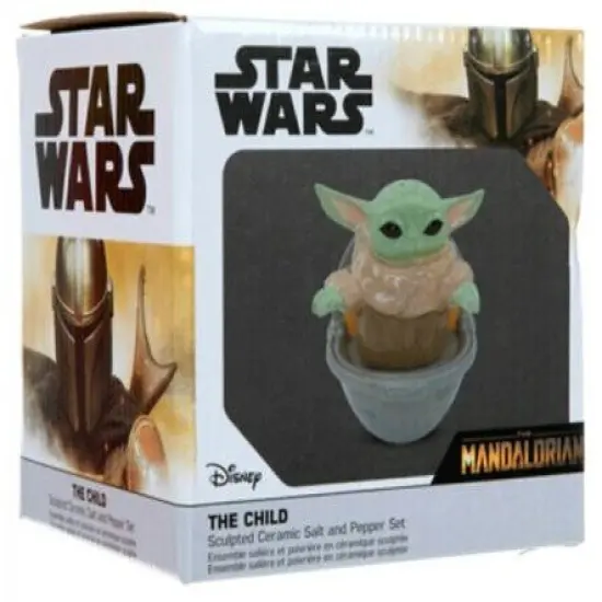 STAR WARS MANDALORIAN BABY YODA CERAMIC SALT & PEPPER SET {3}