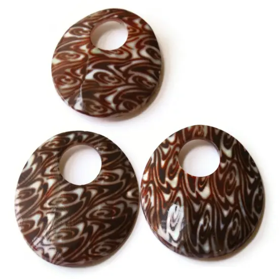 60mm Brown Swirl Printed Shell Round Go-Go Pendant {3}