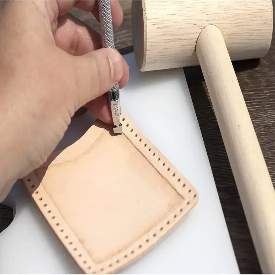 Realeather(R) Crafts Explore Leathercraft Kit {4}